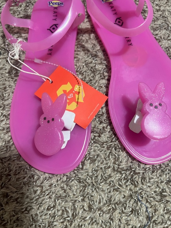 NEW KATY PERRY x PEEPS Pink Jelly Sandals with Bunny Design - Picture 4 of 12